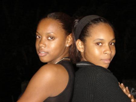 lizzie and jenny